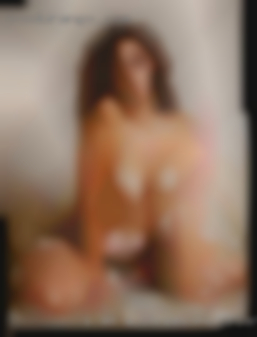 I am a strong and active threesome in Roanoke, VA person.