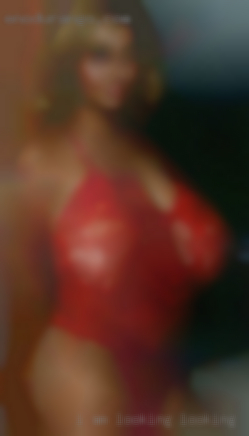 I am looking looking for horny woman for fun people!!